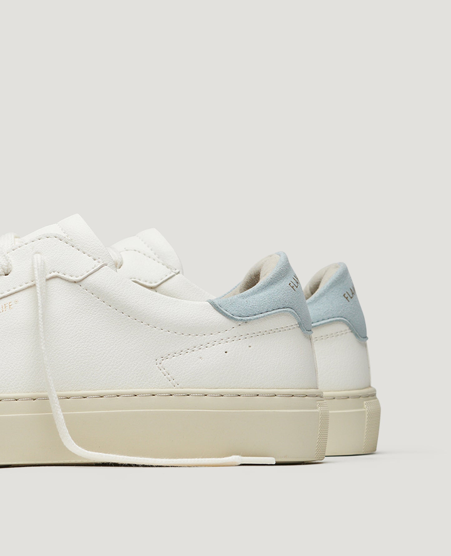 HAMPTON COURT PANNA SKY