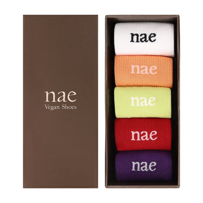 Socken und Strümpfe