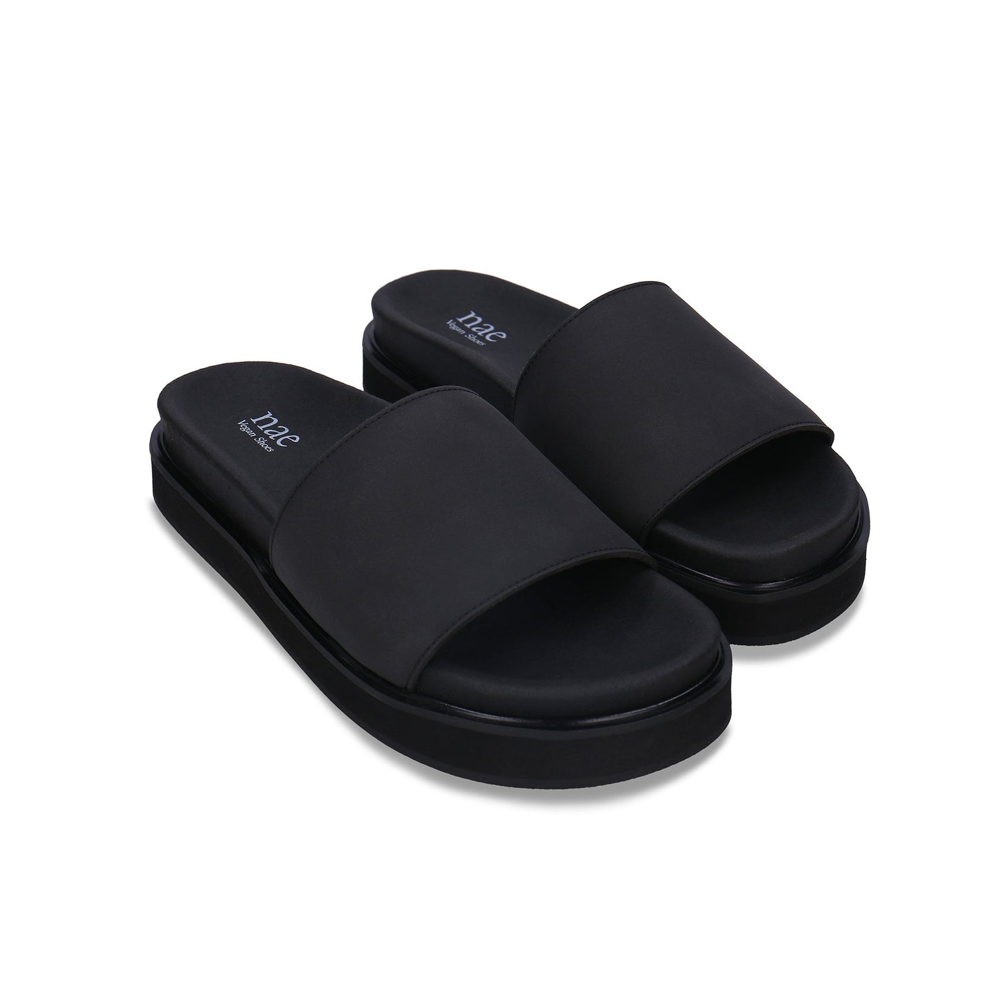 vegan slippers cushioned streetwear | NAE Vegan